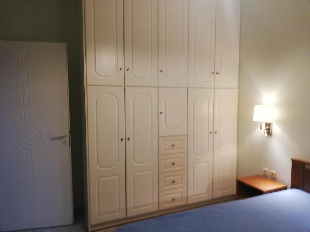 Rea'S House Врахаті Екстер'єр фото